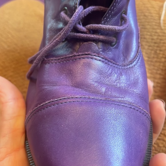 PURPLE LEATHER sz6 Prince lace up 80s 90s ankle boots flat soft almond toe - Picture 7 of 7